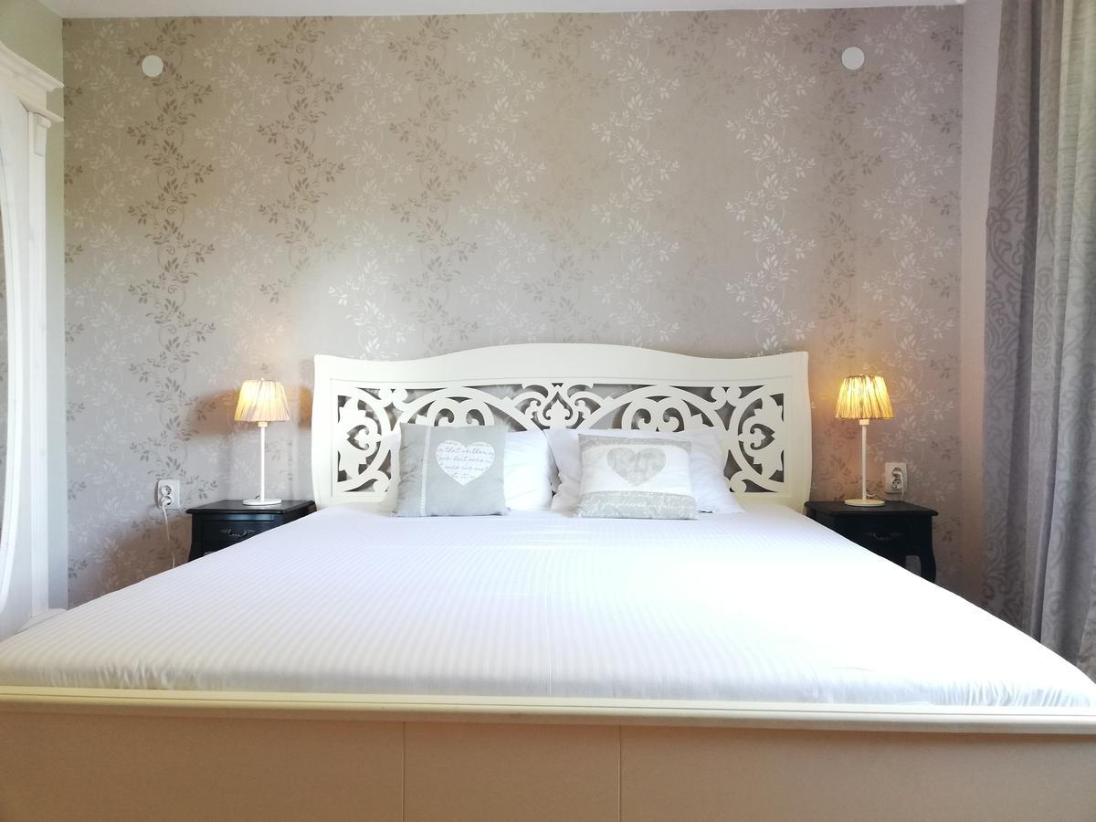 Casa Gloria Sibiu Hotel Buitenkant foto