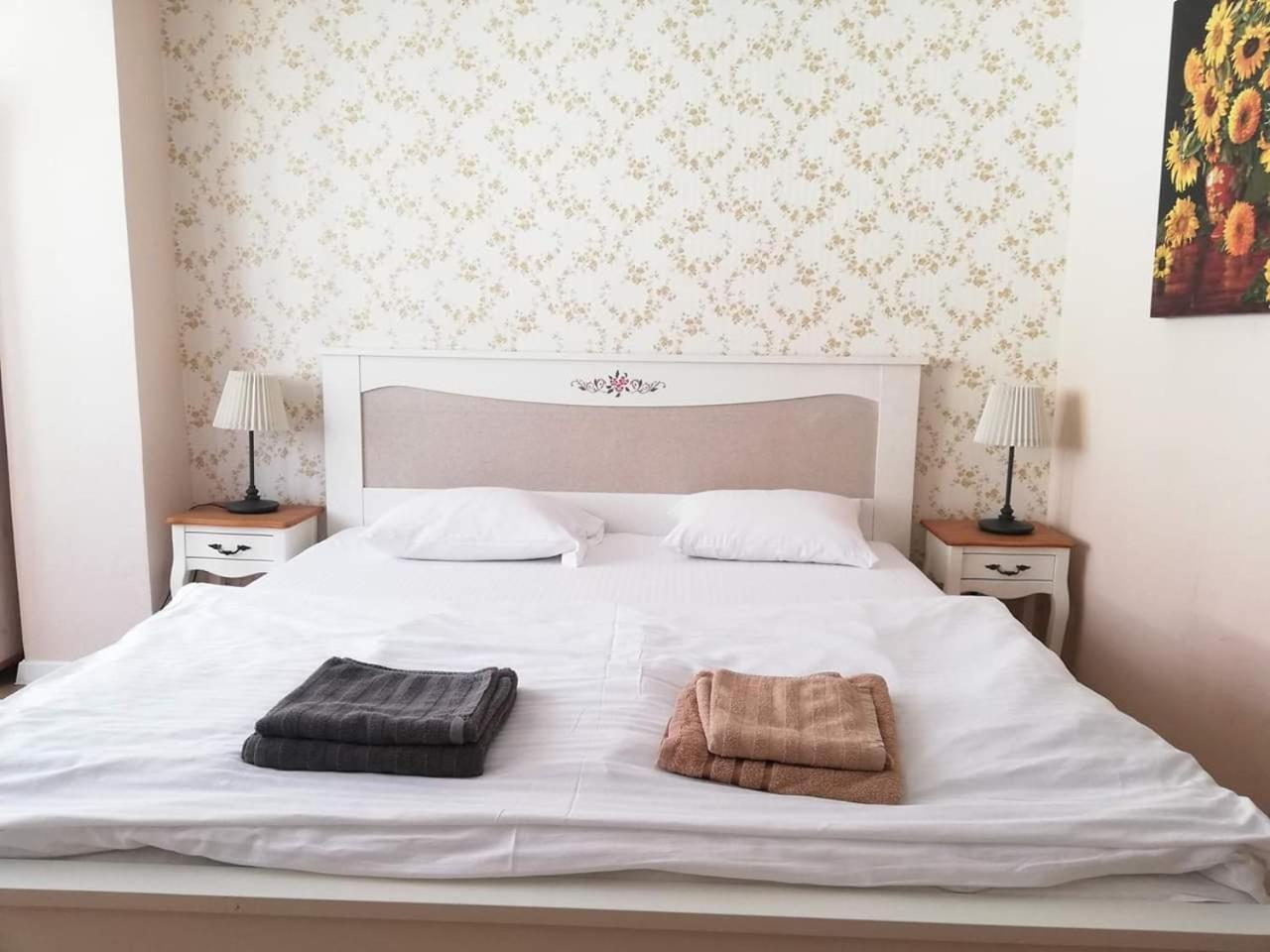 Casa Gloria Sibiu Hotel Buitenkant foto
