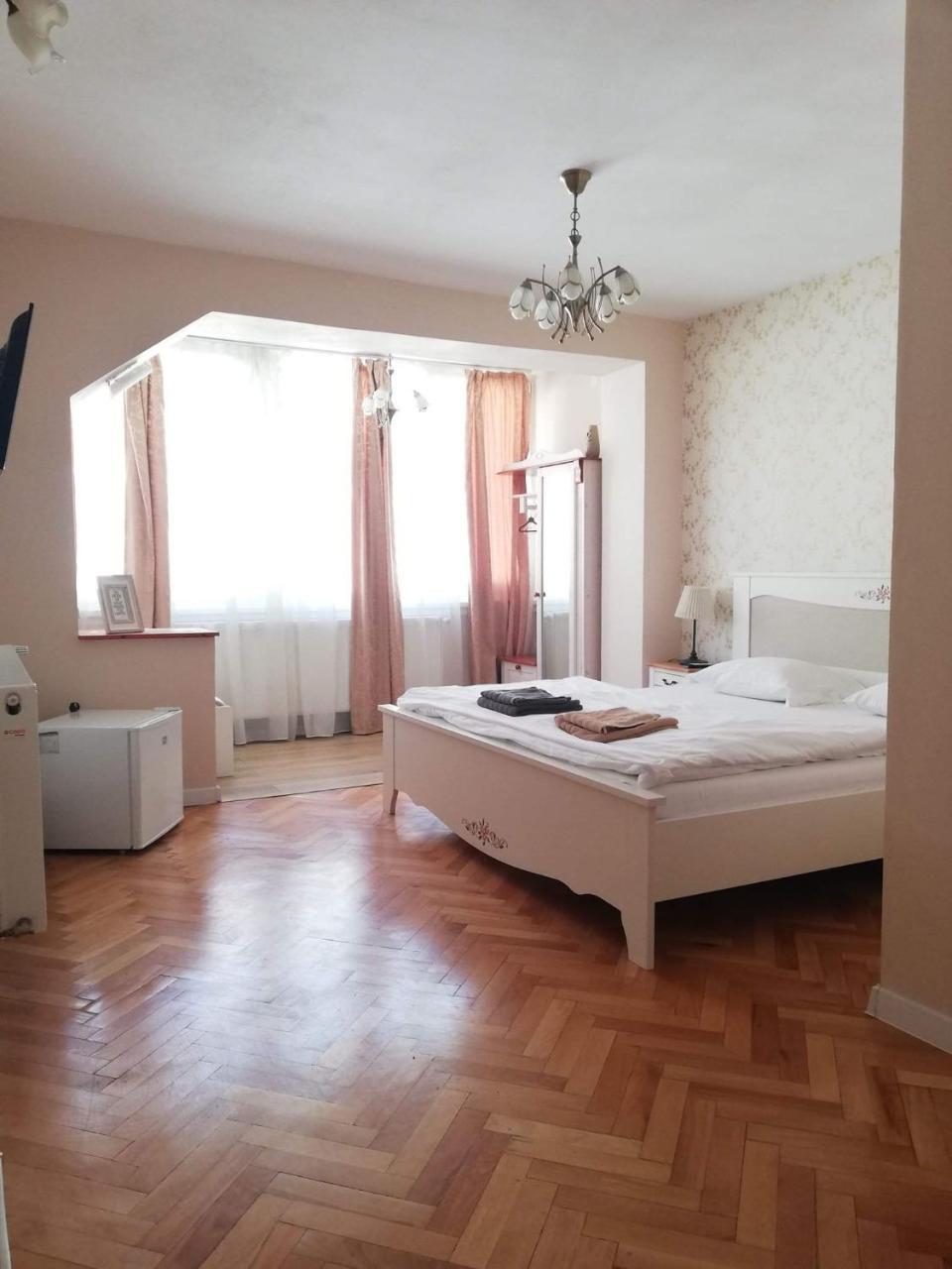 Casa Gloria Sibiu Hotel Buitenkant foto